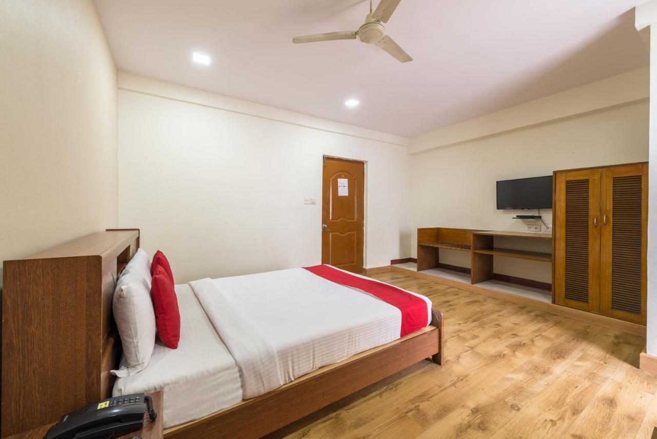 Stayeasy Majestic Bengaluru Zewnętrze zdjęcie